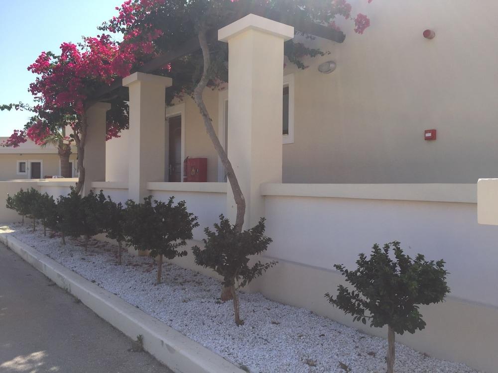 Al Mare Villas Kiotari Exterior photo