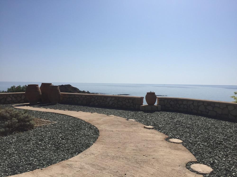 Al Mare Villas Kiotari Exterior photo